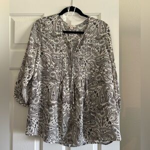Lila Rose 3/4 sleeve blouse size Large